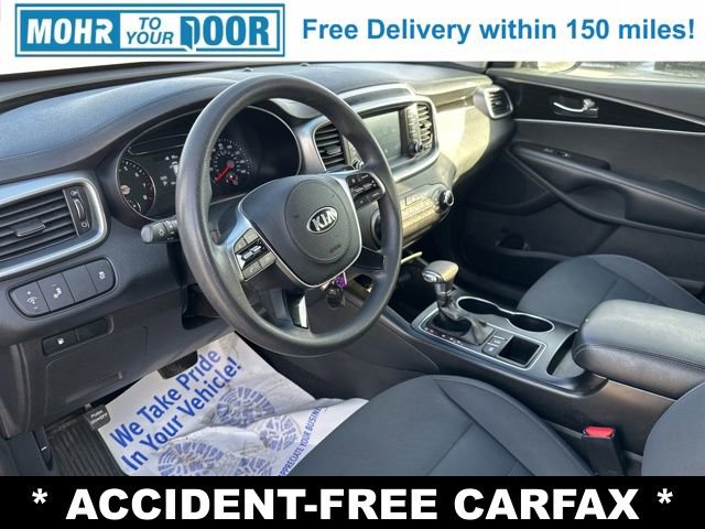 Used 2019 Kia Sorento LX image 10