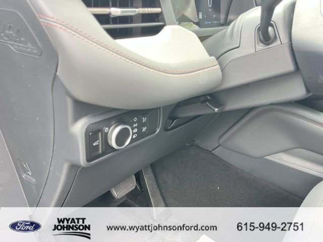 New 2026 Ford Explorer Active image 26