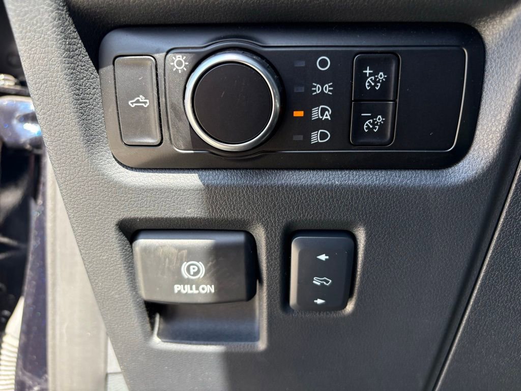 Used 2023 Ford F150 Lightning Lariat w/ Equipment Group 511A High image 26