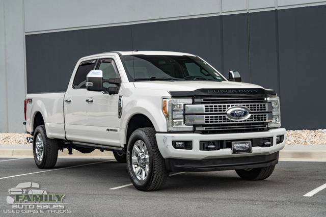 Used 2018 Ford F350 Platinum w/ Platinum Ultimate Package image 14