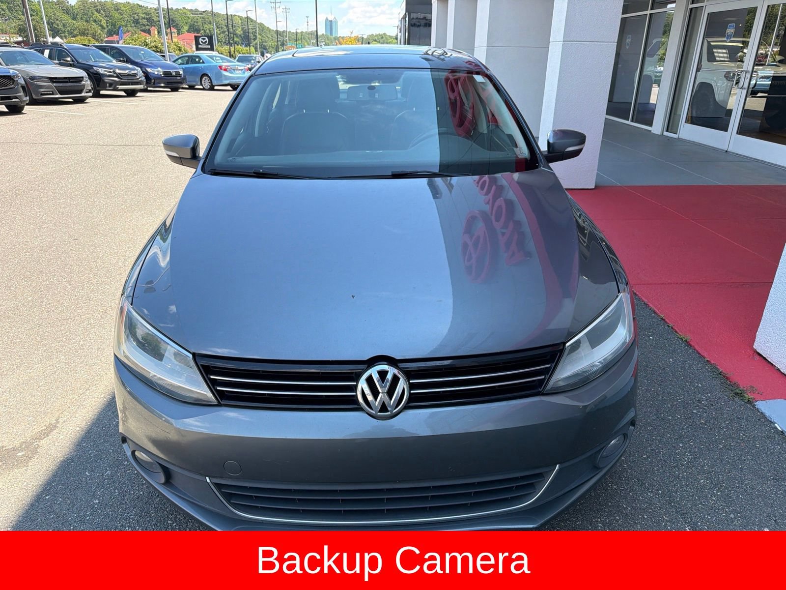 Used 2014 Volkswagen Jetta SEL FWD image 1