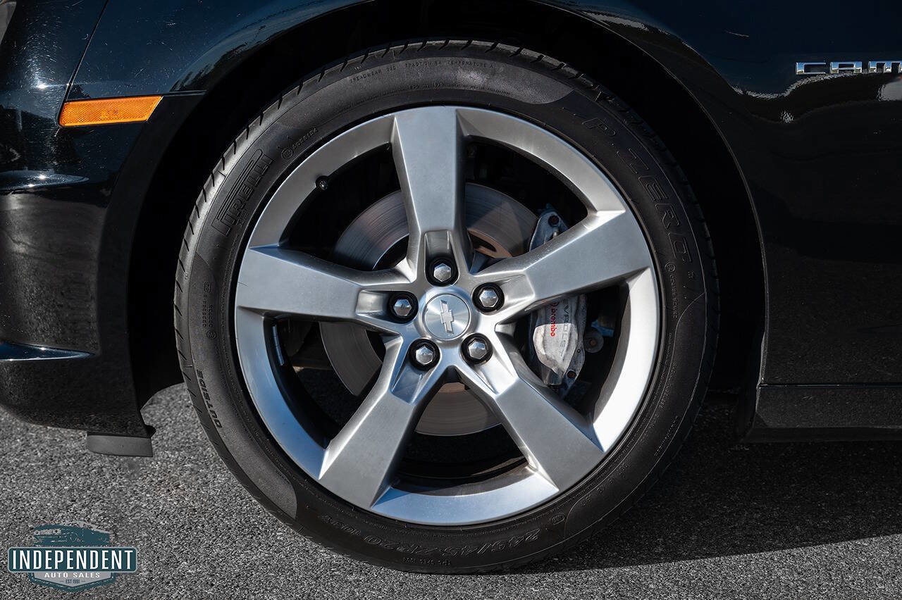 Used 2011 Chevrolet Camaro SS w/ RS Package image 8