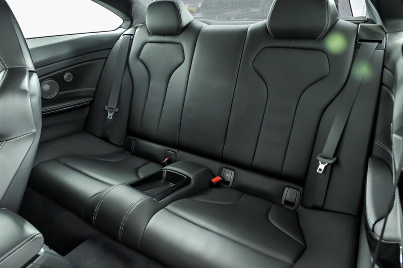 Used 2016 BMW M4 Coupe RWD image 18