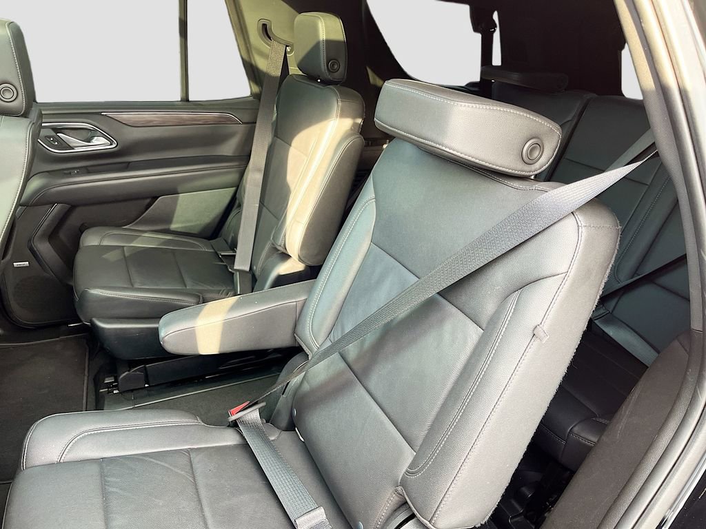 Used 2022 Chevrolet Tahoe Z71 w/ Luxury Package AWD/4WD image 26