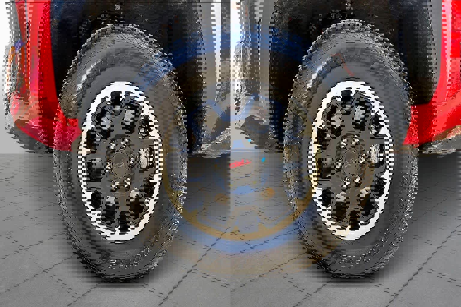 Certified 2025 Toyota Tacoma TRD Off-Road image 10