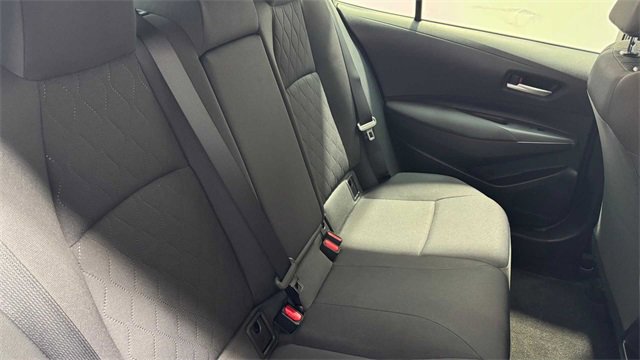 Used 2020 Toyota Corolla LE image 13