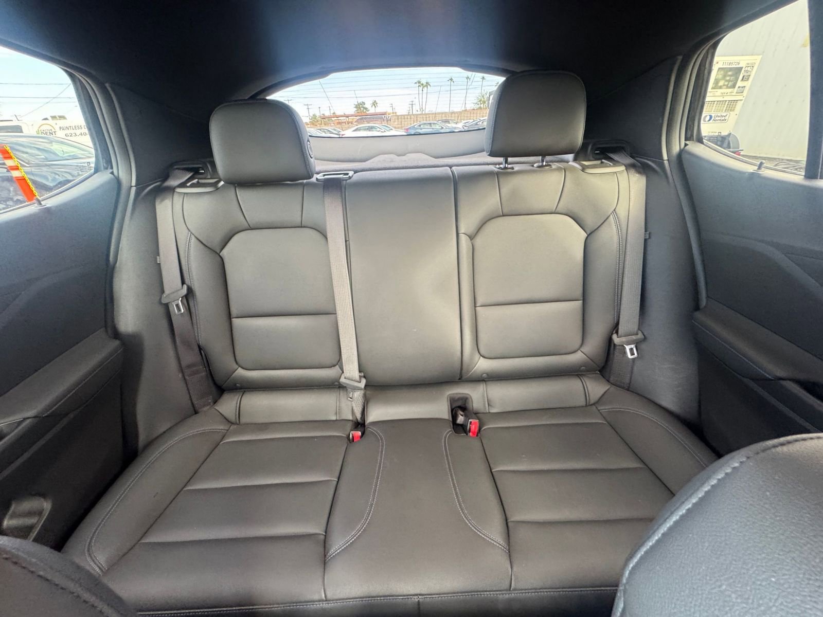 Used 2025 Buick Envista Sport Touring image 37