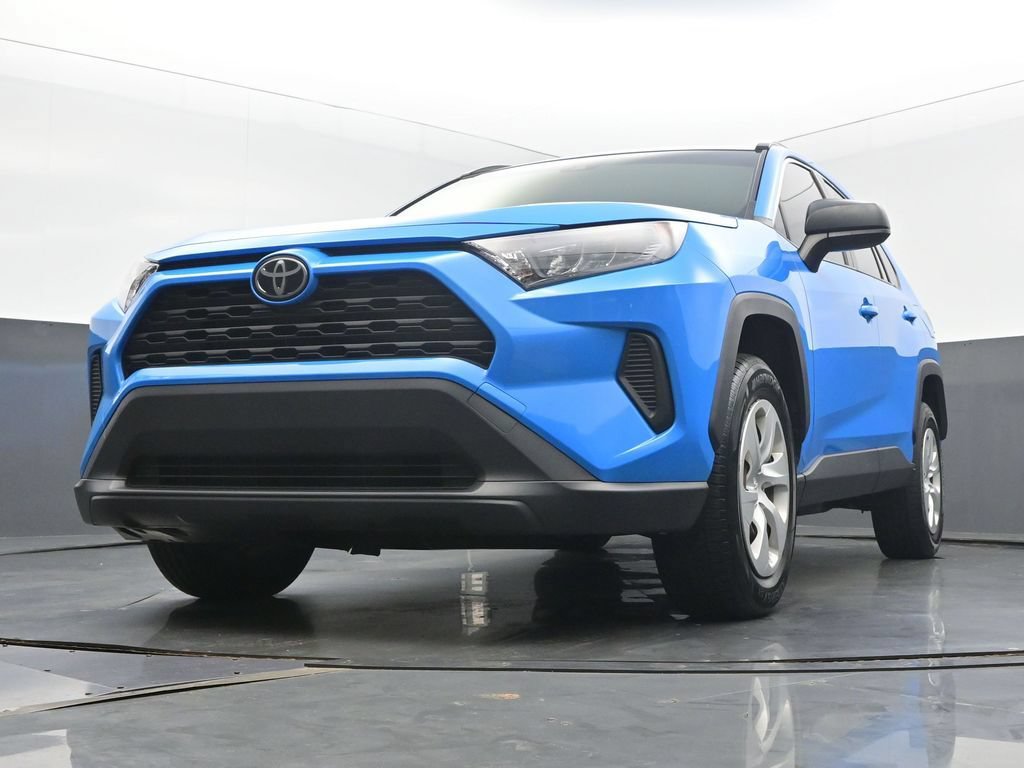 Used 2019 Toyota RAV4 LE w/ All Weather Liner Package AWD/4WD image 45