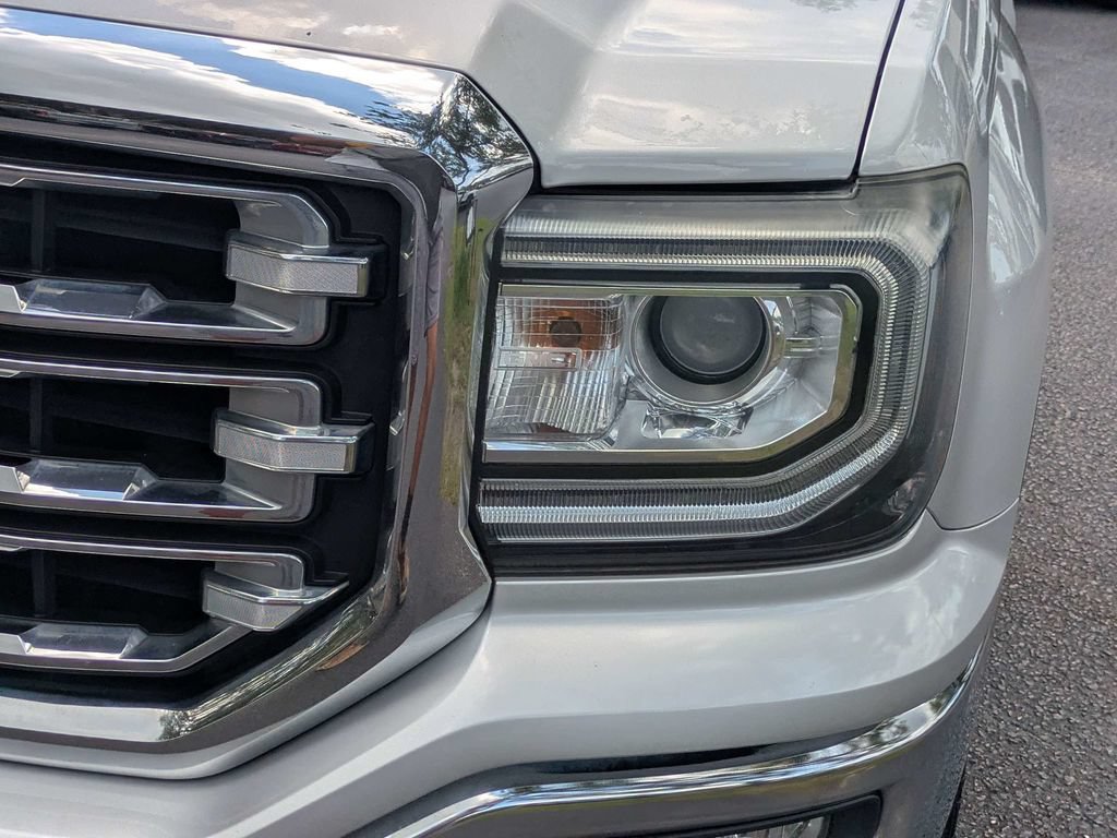 Used 2017 GMC Sierra 1500 SLT w/ SLT Premium Package RWD image 11