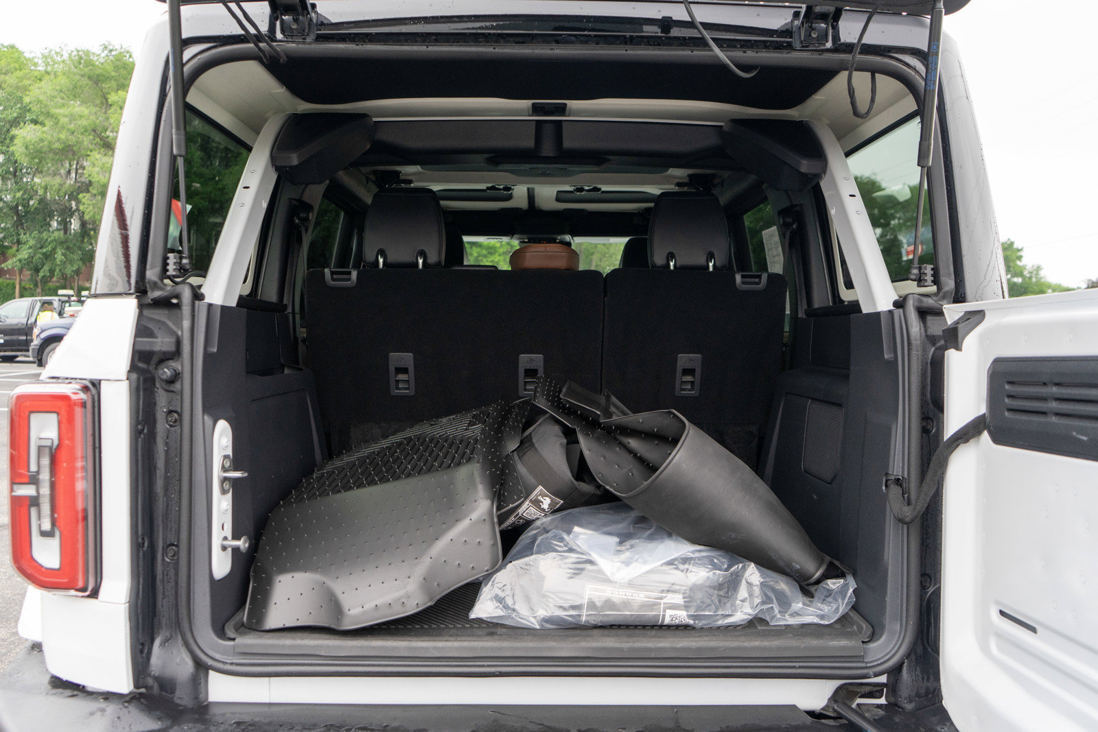 Used 2024 Ford Bronco Outer Banks AWD/4WD image 9
