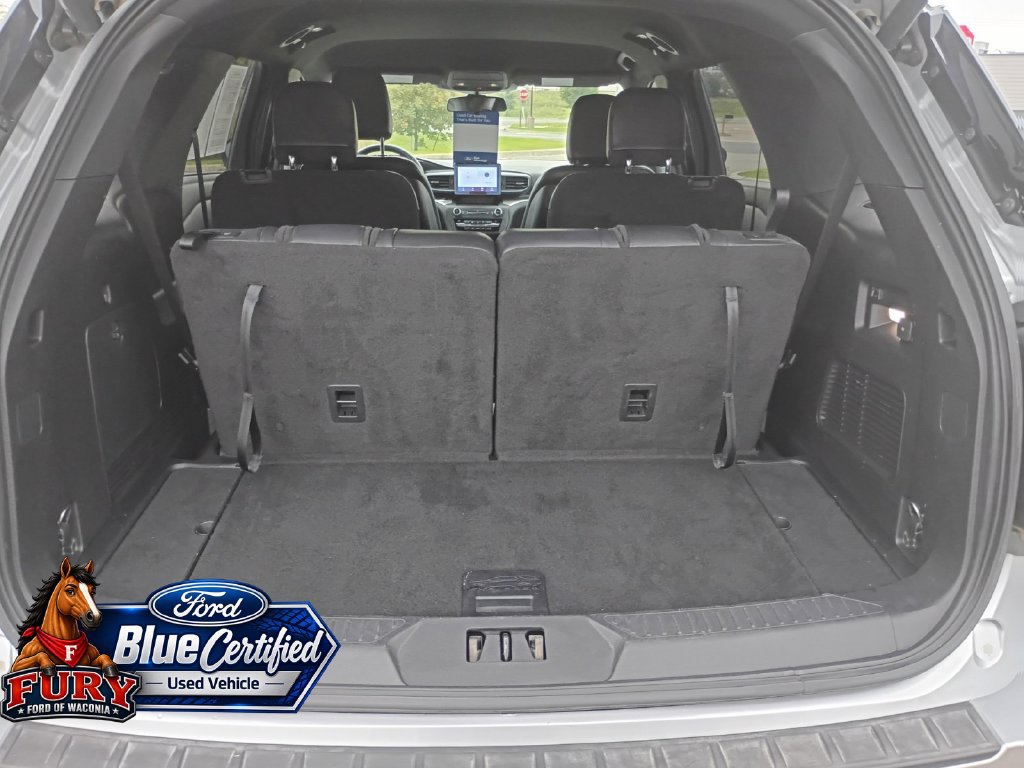 Used 2020 Ford Explorer XLT w/ Equipment Group 202A AWD/4WD image 24