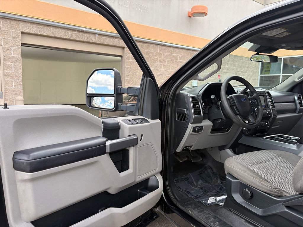 Used 2020 Ford F350 XLT w/ FX4 Off-Road Package AWD/4WD image 11