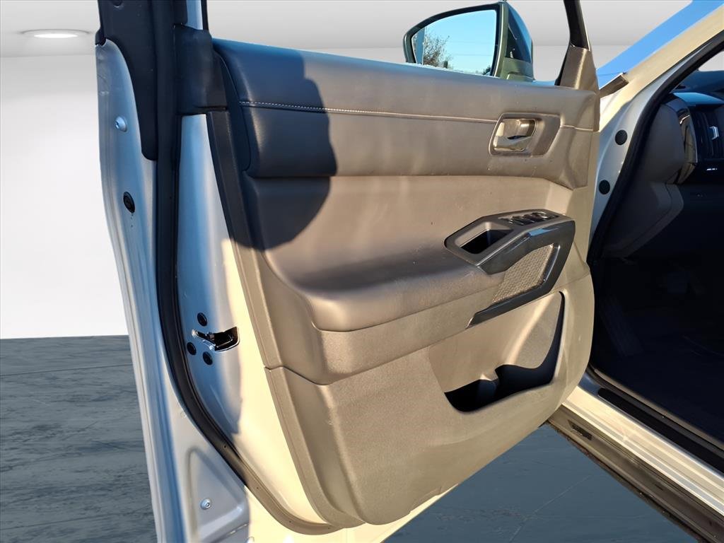 Used 2024 Nissan Pathfinder S w/ Cargo Package image 26