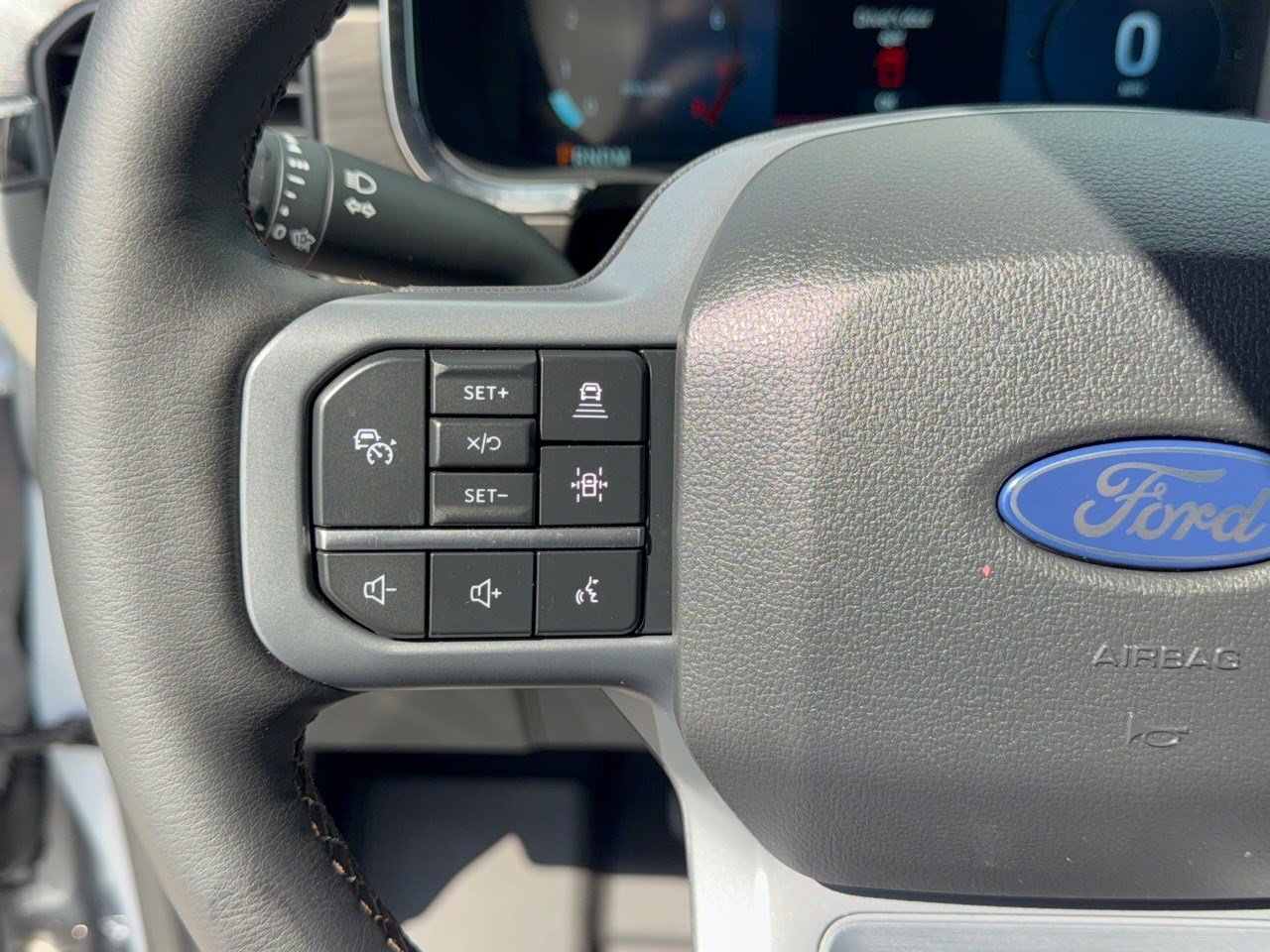 Used 2025 Ford F150 Lariat w/ Equipment Group 501A Mid AWD/4WD image 18