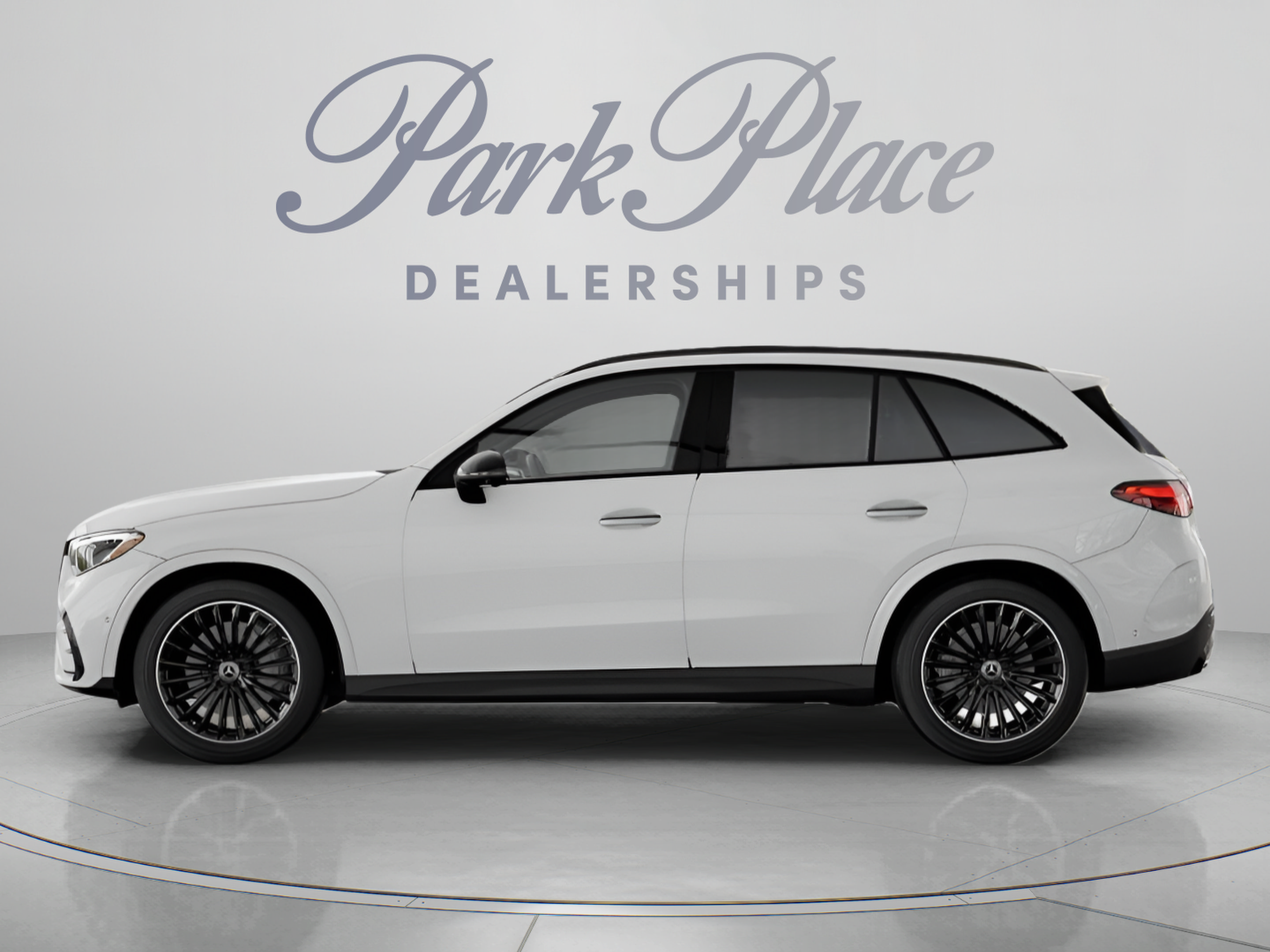 New 2027 Mercedes-Benz GLC 300 4MATIC image 8