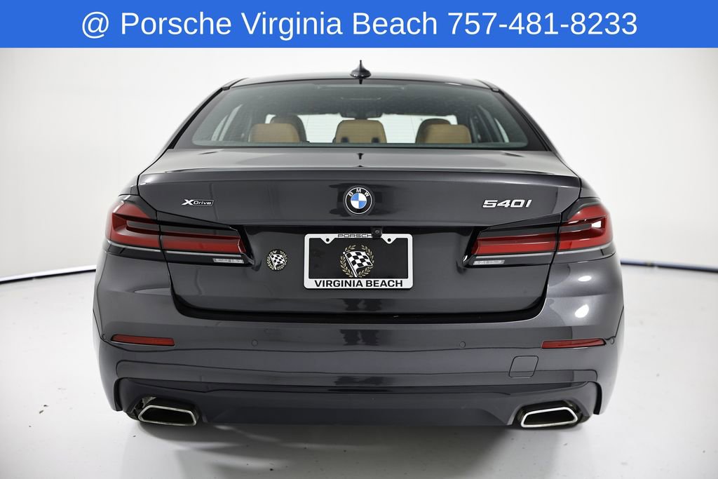 Used 2023 BMW 540i xDrive w/ Premium Package AWD/4WD image 4