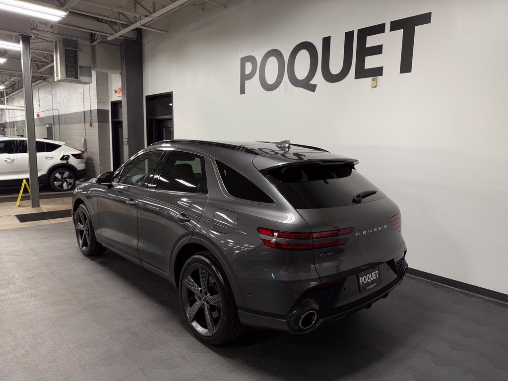 Used 2022 Genesis GV70 3.5T Sport w/ Sport Prestige Package AWD/4WD image 6