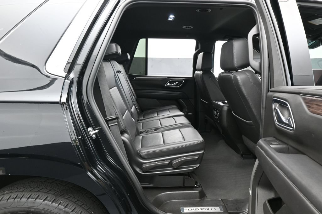 Used 2024 Chevrolet Tahoe LT AWD/4WD image 38
