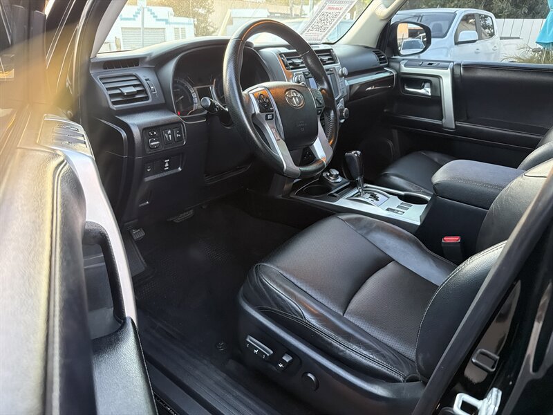 Used 2016 Toyota 4Runner Limited AWD/4WD image 12