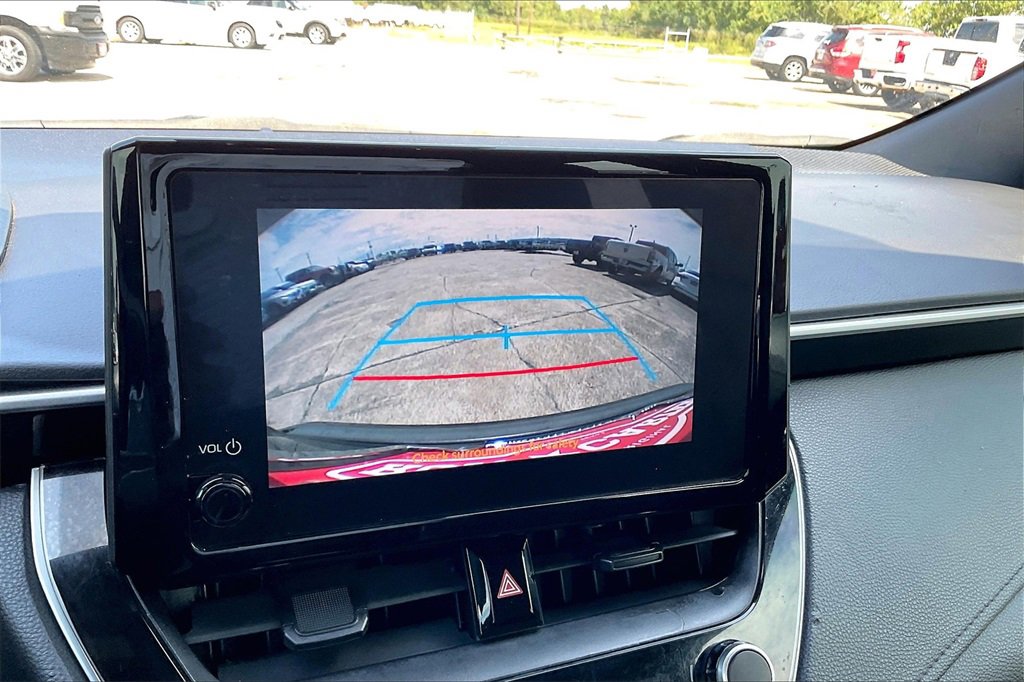 Used 2024 Toyota Corolla SE image 13