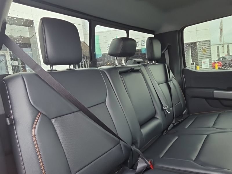 New 2026 Ford F250 Lariat w/ Black Appearance Package AWD/4WD image 23