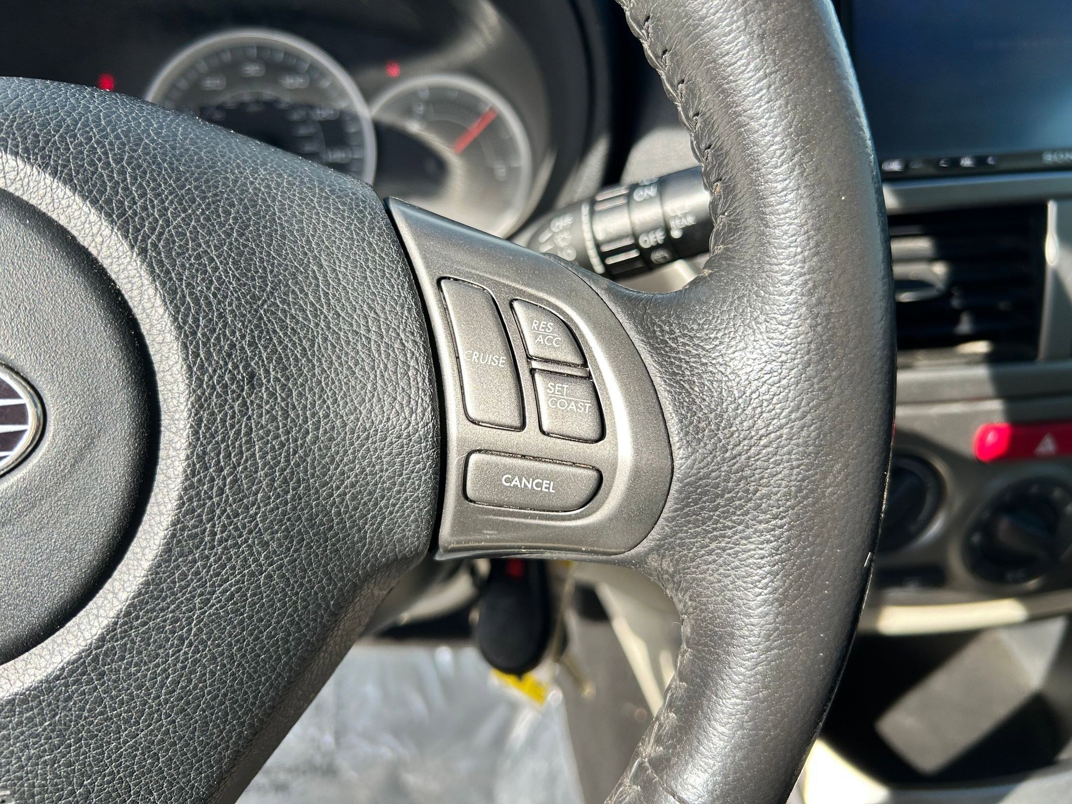 Used 2010 Subaru Impreza 2.5i Premium image 14
