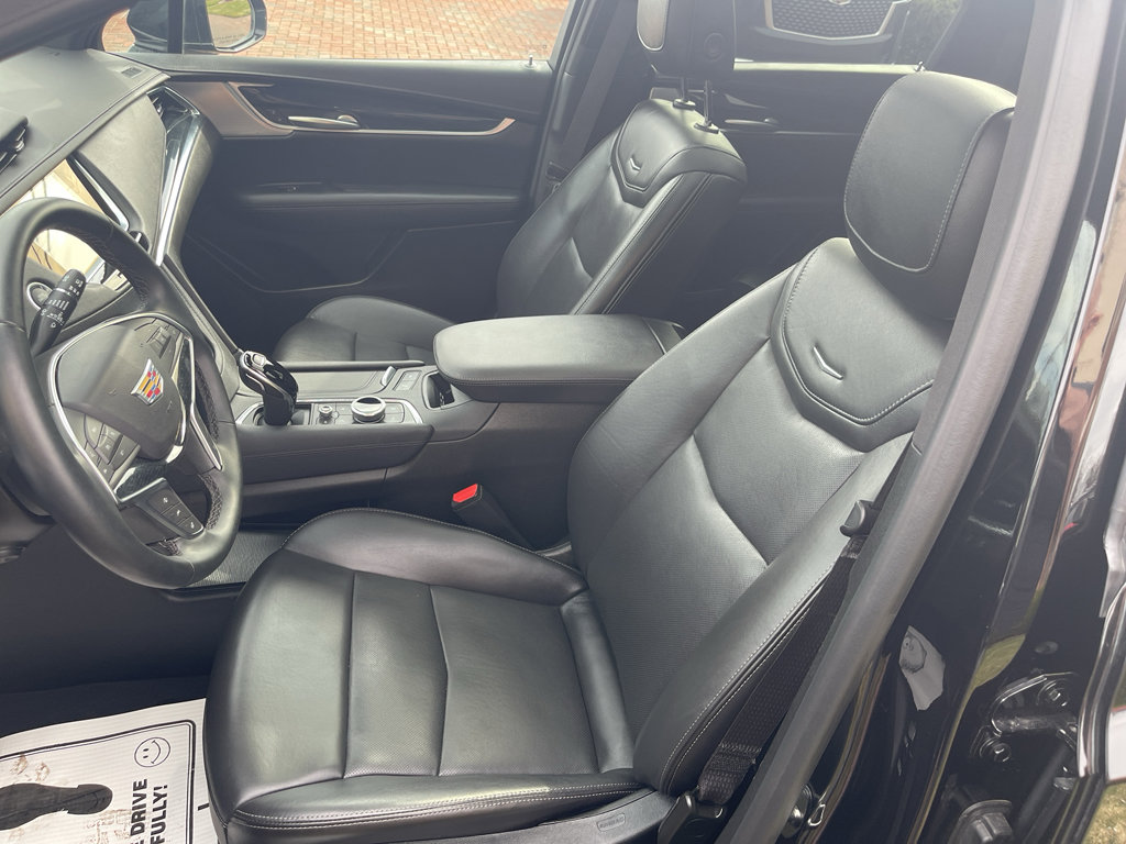 Used 2025 Cadillac XT5 Premium Luxury AWD/4WD image 15