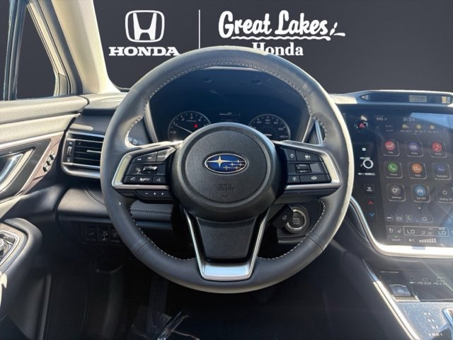 Used 2025 Subaru Outback Touring AWD/4WD image 12