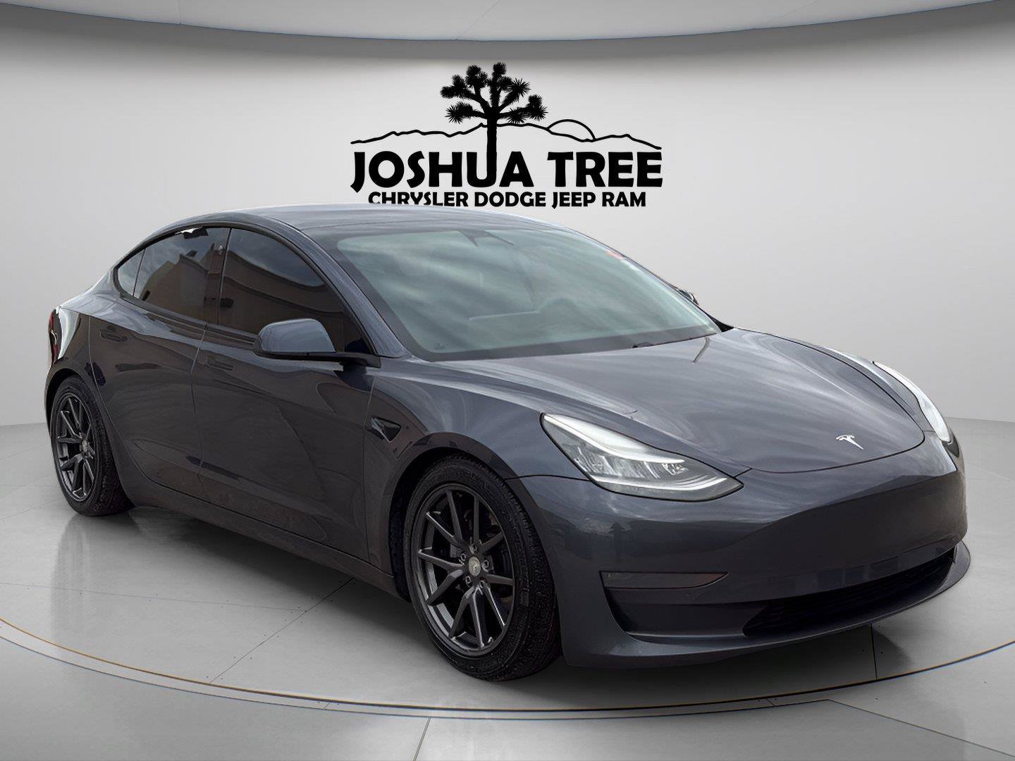 Used 2020 Tesla Model 3 Long Range AWD/4WD image 2