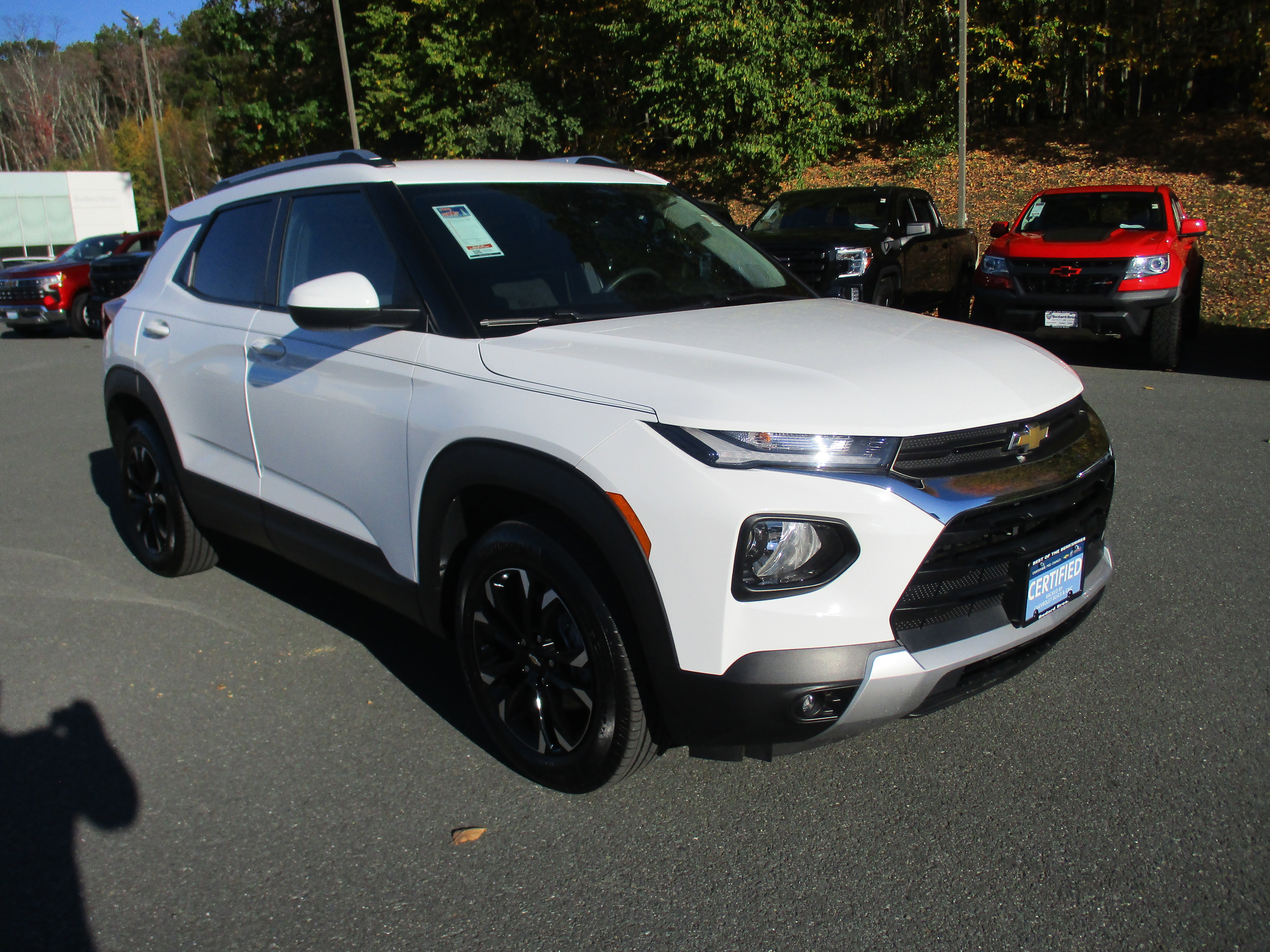 Certified 2023 Chevrolet TrailBlazer LT w/ Convenience Package image 3
