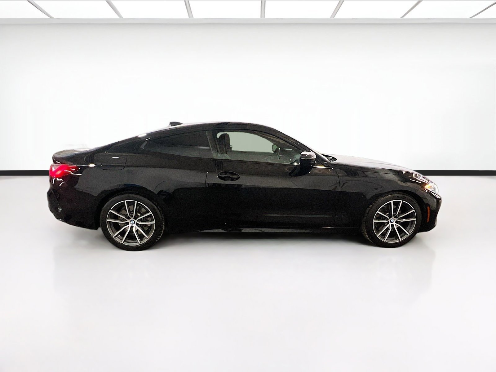 Used 2022 BMW 430i Coupe w/ Convenience Package RWD image 25