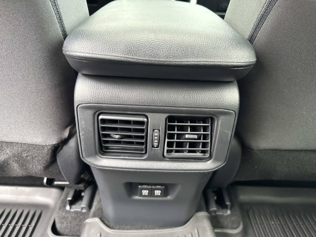 Used 2019 Toyota RAV4 XLE w/ Convenience Package AWD/4WD image 16
