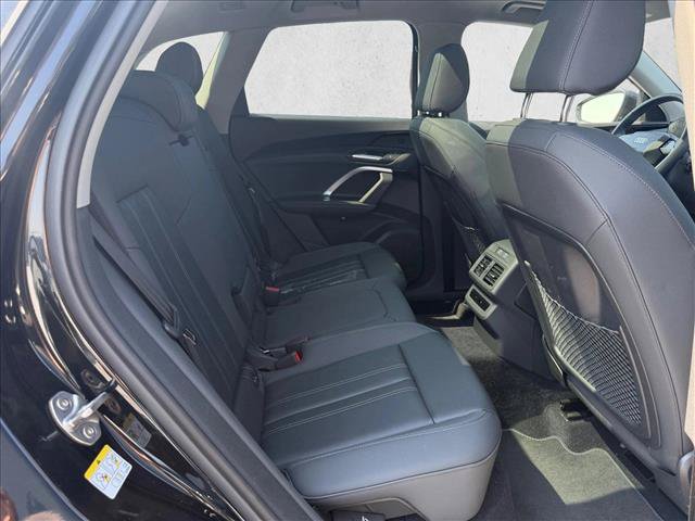 Certified 2025 Audi Q5 Premium w/ Convenience Package AWD/4WD image 13