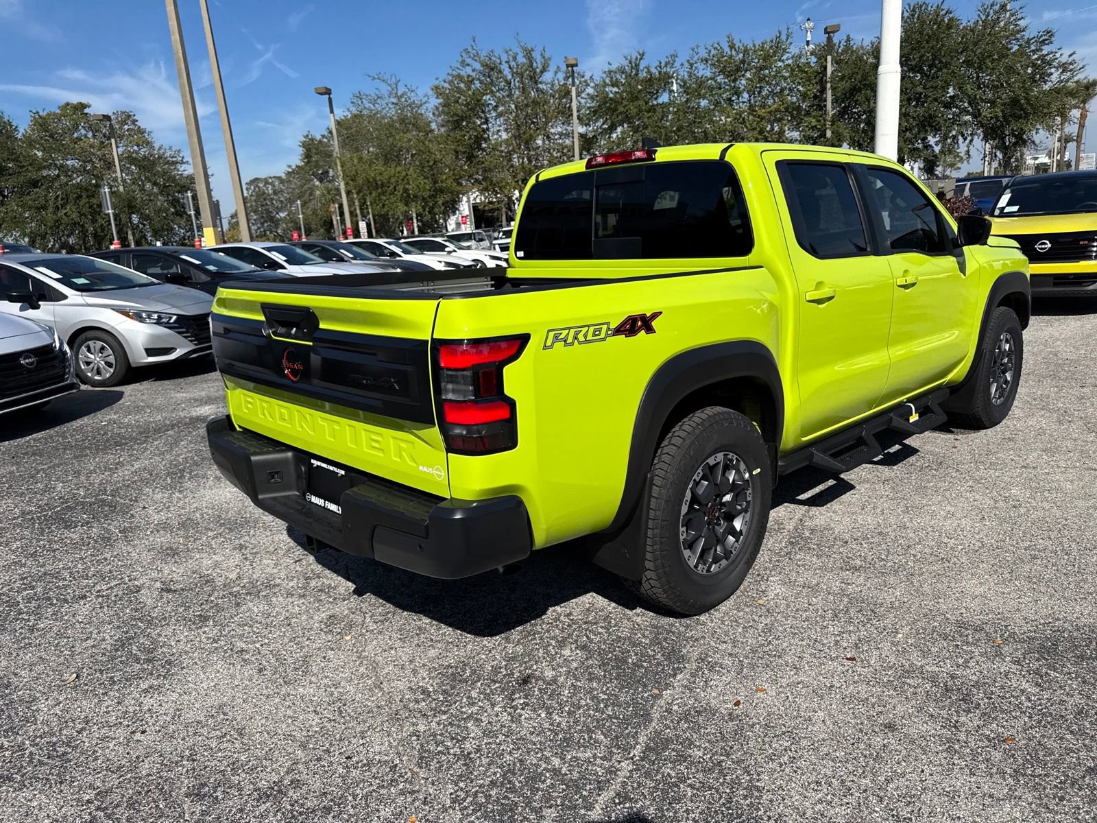 New 2026 Nissan Frontier PRO-4X w/ Pro Premium Package AWD/4WD image 6