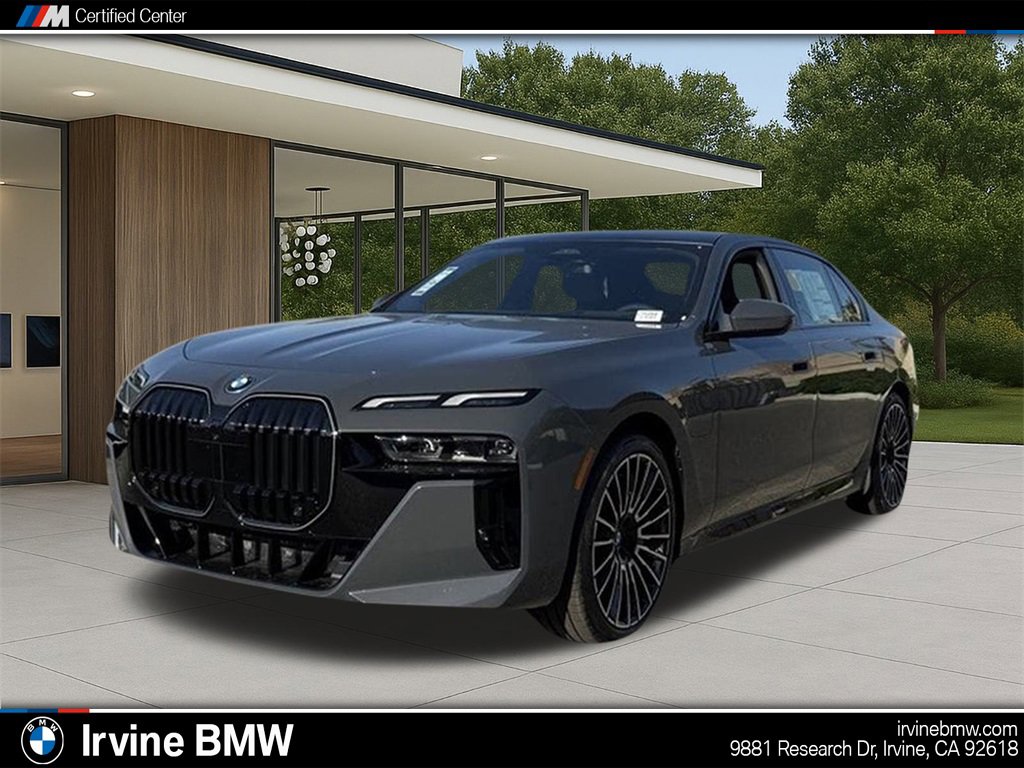 New 2025 BMW 750e xDrive w/ Premium Package