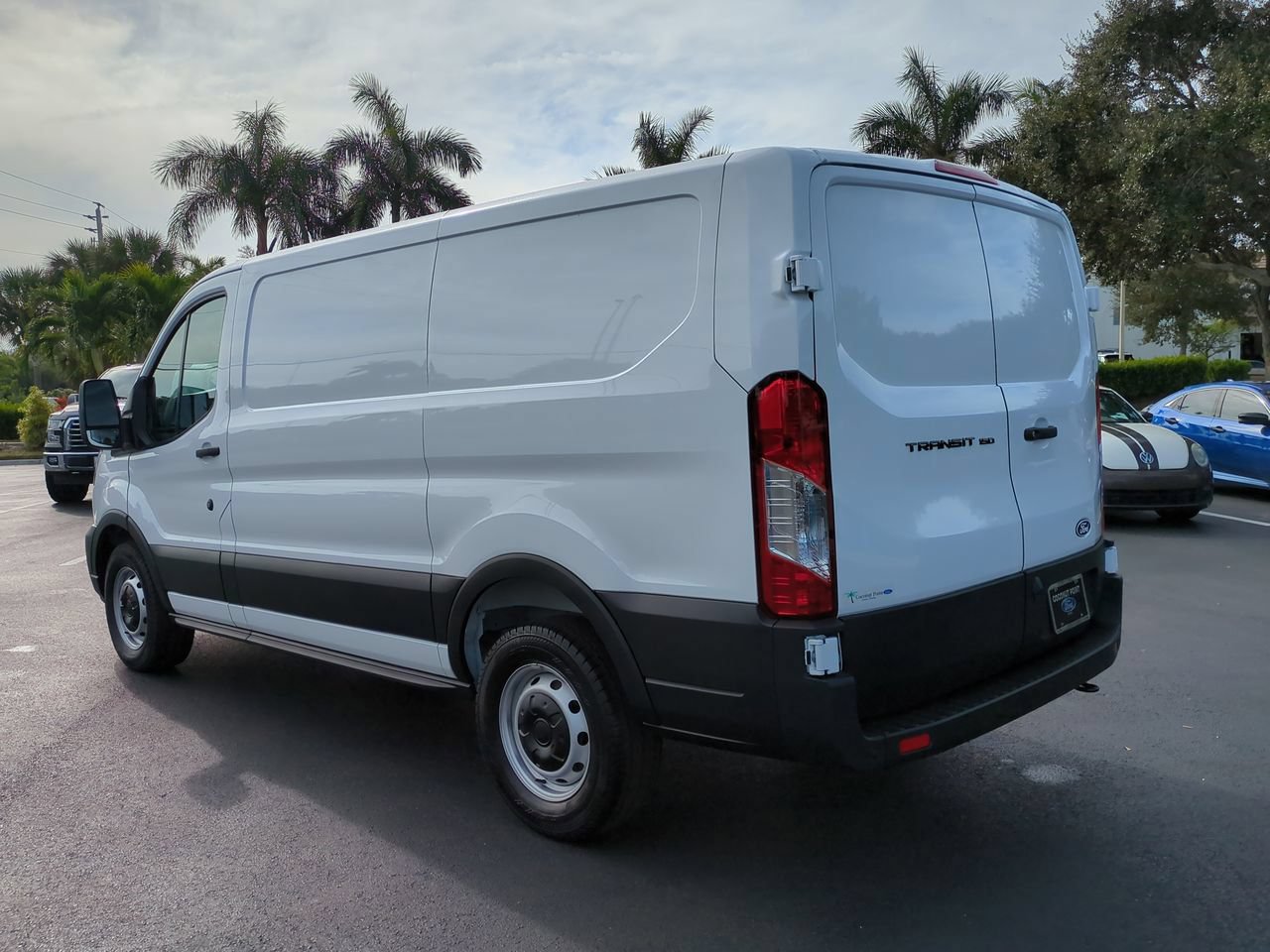 New 2026 Ford Transit 150 Low Roof w/ Load Area Protection Package RWD image 6