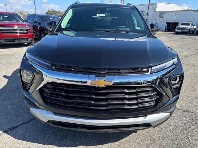 New 2025 Chevrolet TrailBlazer LT w/ LT Cold Weather Package image 2