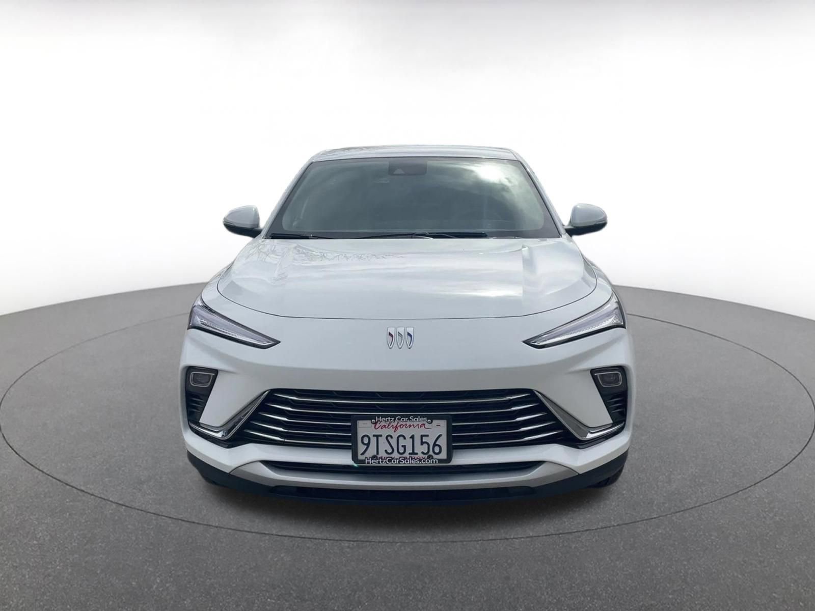 Used 2025 Buick Envista Preferred image 4