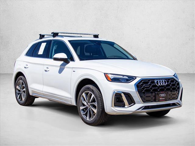 Used 2023 Audi Q5 2.0T Premium w/ Convenience Package AWD/4WD video 3