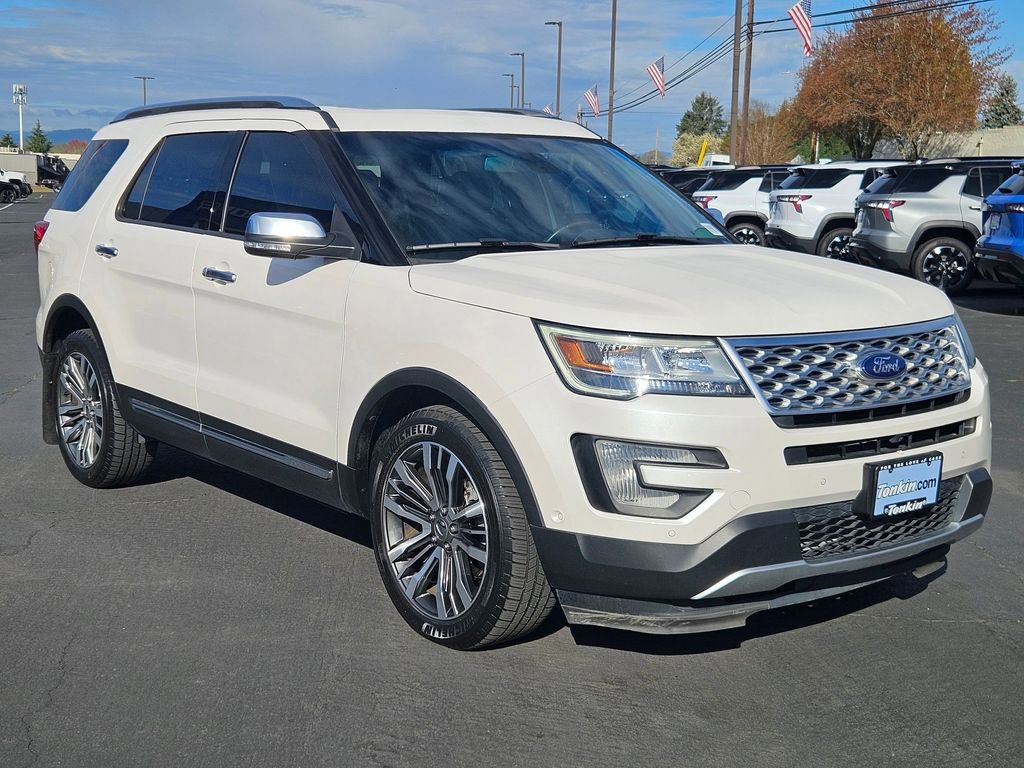 Used 2017 Ford Explorer Platinum image 8