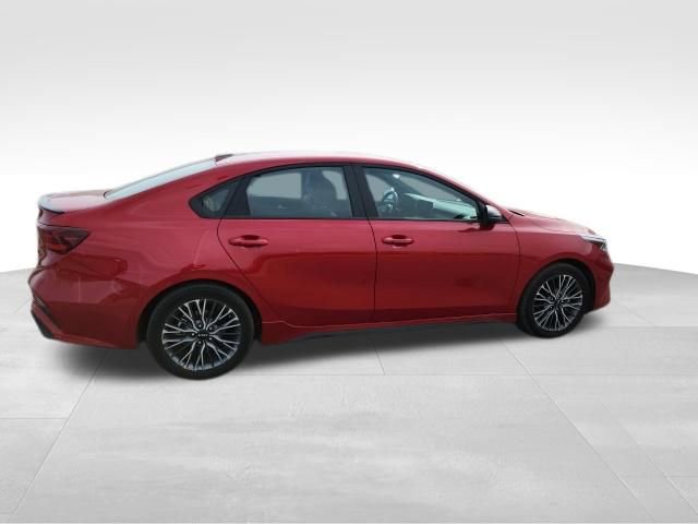 Used 2024 Kia Forte GT-Line w/ GT-Line Premium Package image 8