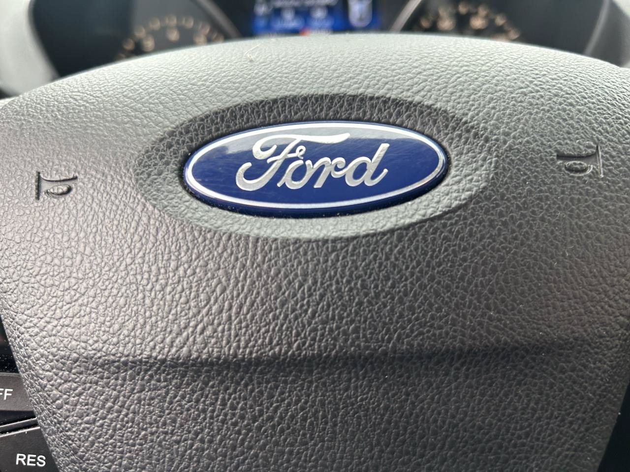 Used 2017 Ford Escape SE FWD image 20