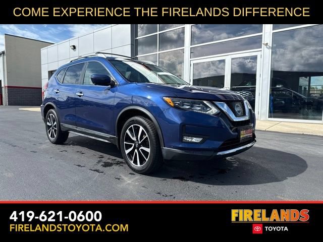 Used 2017 Nissan Rogue SL w/ SL Premium Package