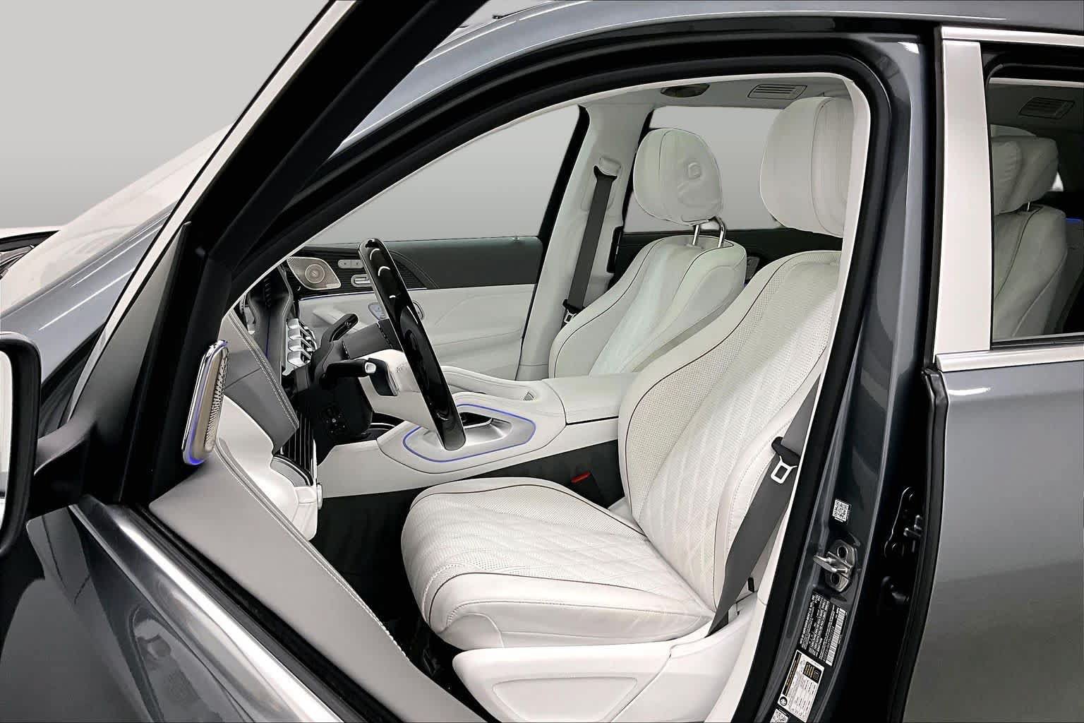 Used 2026 Mercedes-Benz Maybach GLS 600 4MATIC image 8