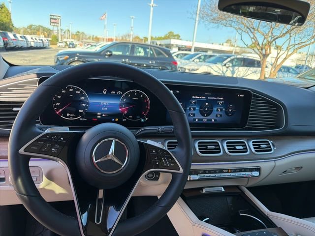 Certified 2026 Mercedes-Benz GLS 450 4MATIC image 15