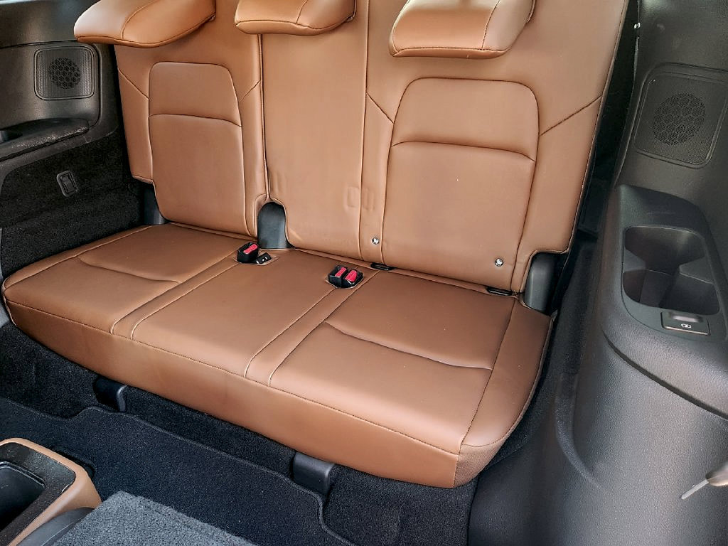 Used 2023 Nissan Pathfinder Platinum AWD/4WD image 31