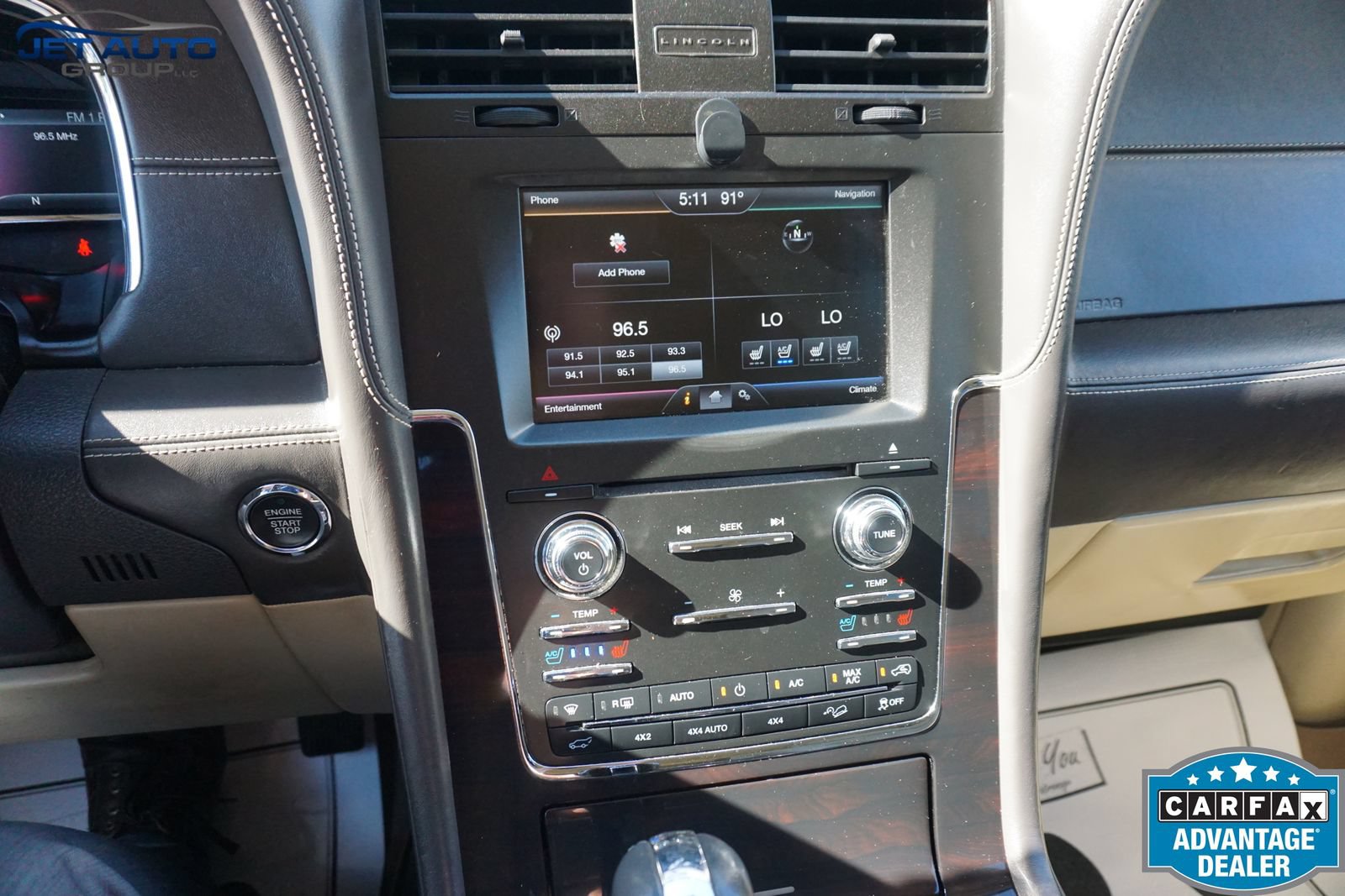 Used 2015 Lincoln Navigator 4WD w/ Equipment Group 101A Reserve image 34