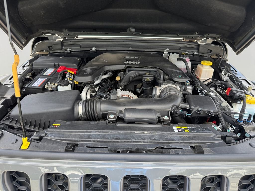 Used 2020 Jeep Gladiator Mojave AWD/4WD image 9