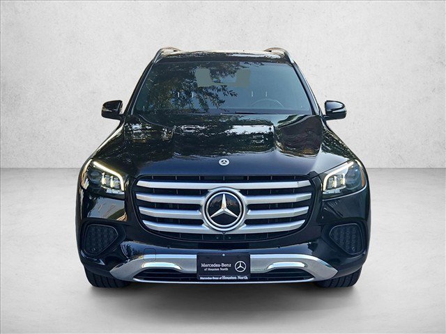 Used 2024 Mercedes-Benz GLS 450 4MATIC image 2