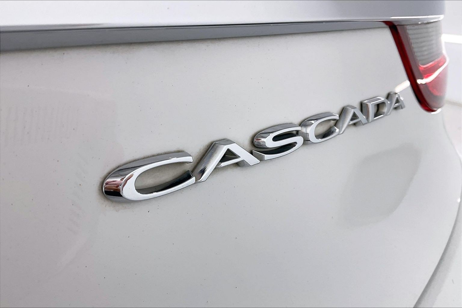 Used 2018 Buick Cascada Premium FWD image 7